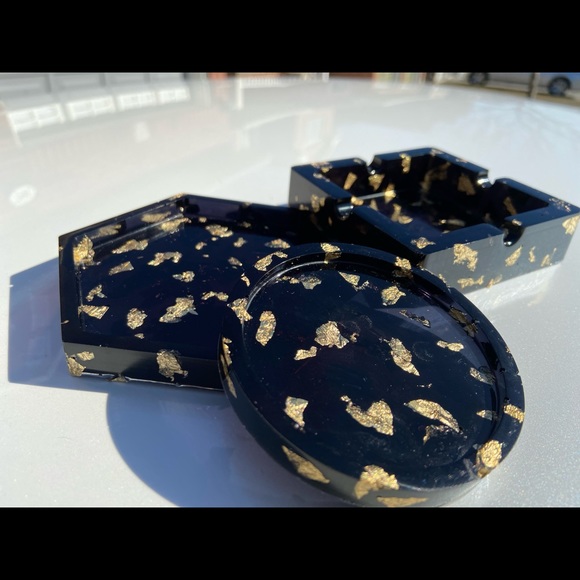 Black and Gold Ashtray/Coaster set! - Picture 4 of 5